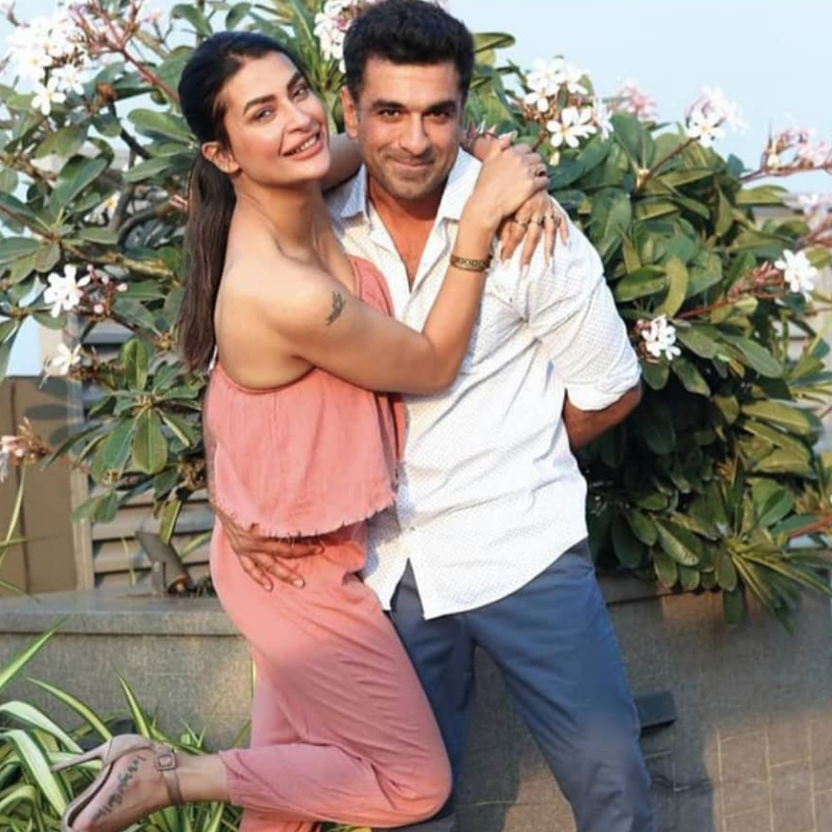 Eijaz, Pavitra