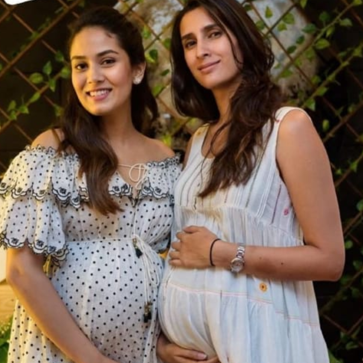 Mira Rajput drops a cute throwback PIC from her pregnancy days with Pragya Kapoor &amp; calls them 'Bump Twins'