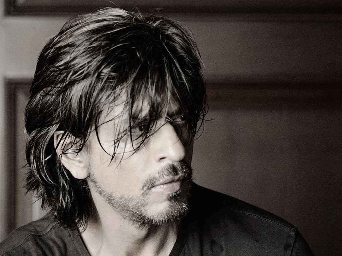 Shah Rukh Khan being his charming self as he virtually speaks to Acid attack survivors
